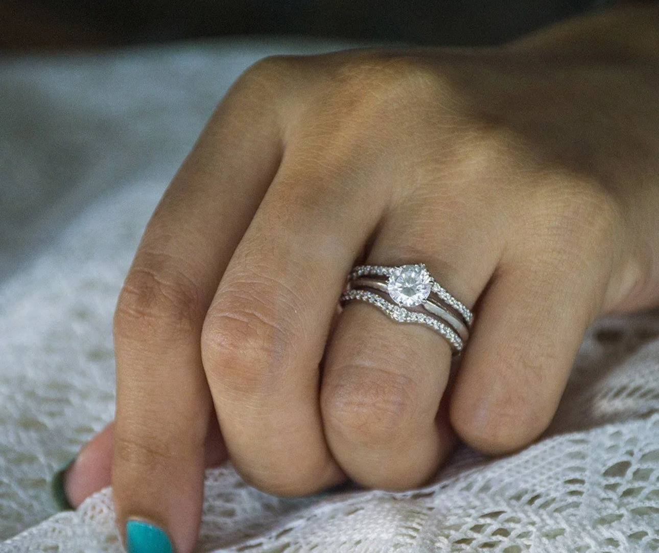 Ring enhancer for Leslie B.