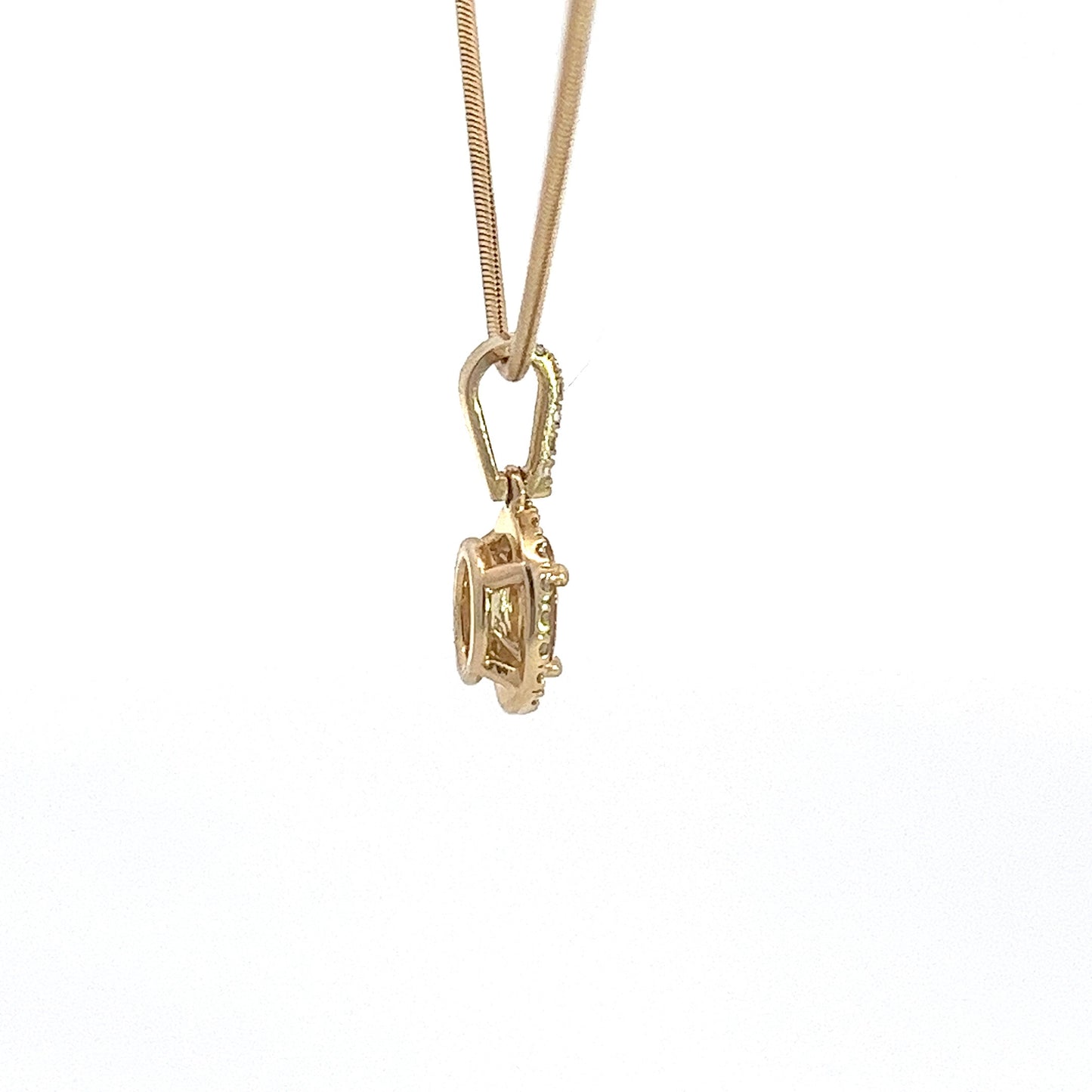 PEN-15-citrine__2023-07-10-11-59-50.jpg